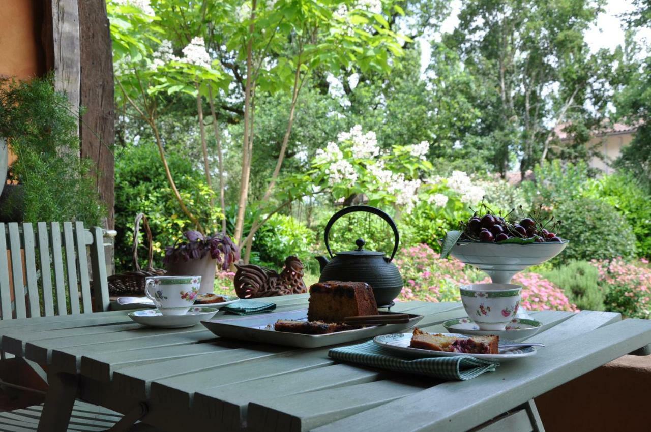 Domaine De Hongrie Hotel Ногаро Екстериор снимка